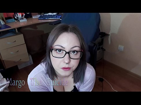 ❤️ სექსუალური გოგონა სათვალეებით ღრმად იწოვს დილდოს კამერაზე ️❌ პორნო პორნოში ka.hentaidude.ru ❌
